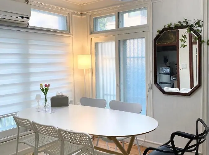 Apartment Near Shinchon Station Private House Seoul