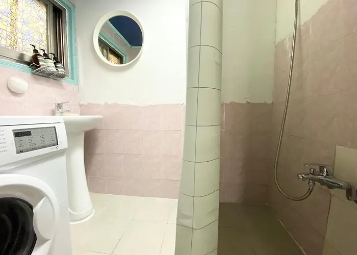 Apartment Near Shinchon Station Private House Seoul