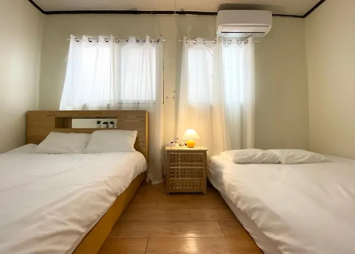 Near Shinchon Station Private House Seoul