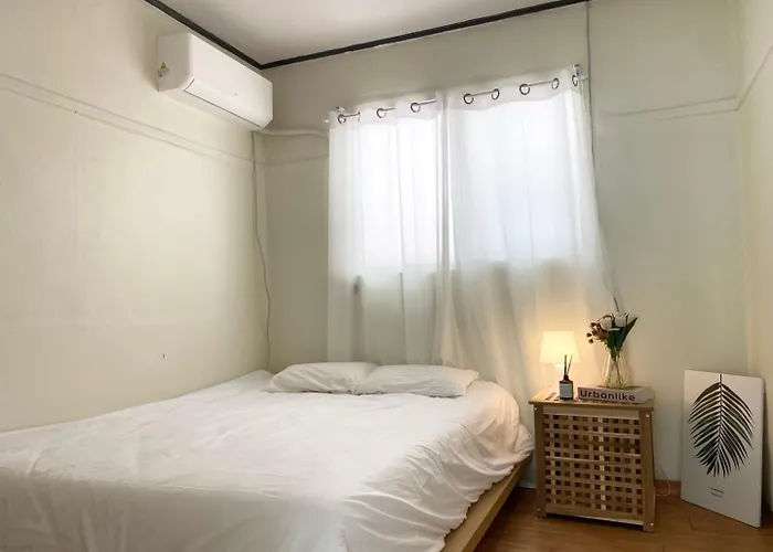 Apartment Near Shinchon Station Private House Seoul